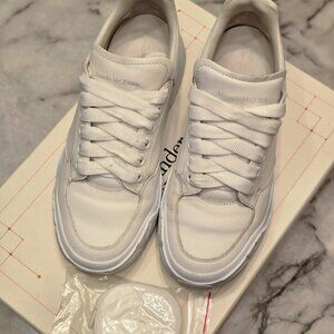 Alexander McQueen white sneaker